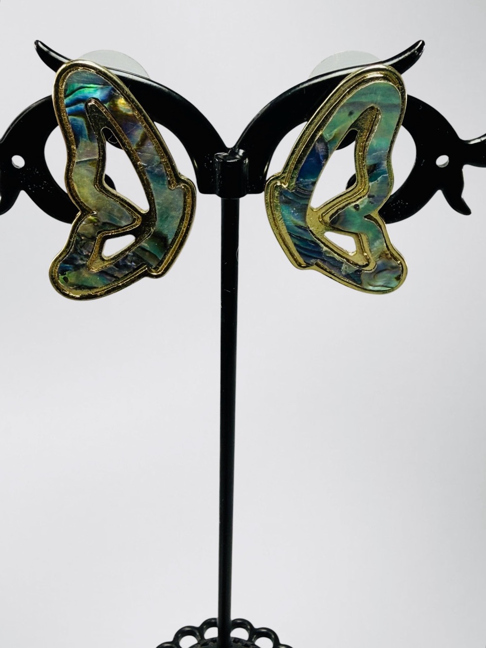 Butterfly Abalone Pierced Stud Earrings Split Wings Fashion Blue Green Gold